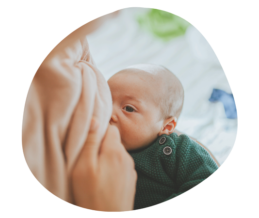 新生児への授乳